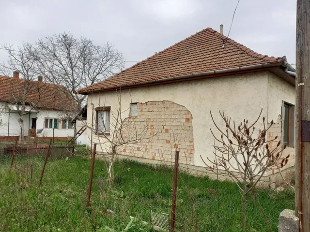 Eladó ház Körösladány, Akácfa utca 1. 74 nm
