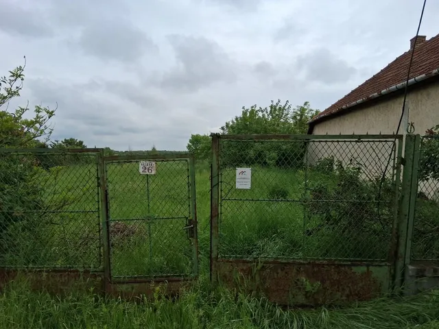 Eladó telek Karácsond, 3281 Karácsond, Vasút út 26. 1441 nm