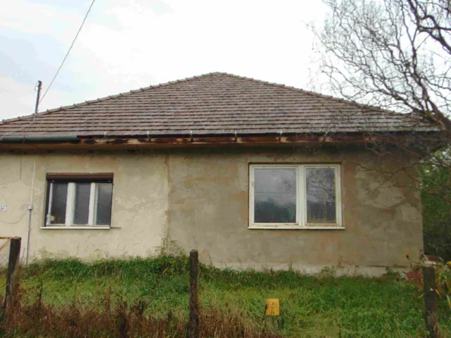 Eladó ház Tab 105 nm