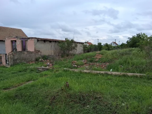 Eladó telek Kál 324 nm