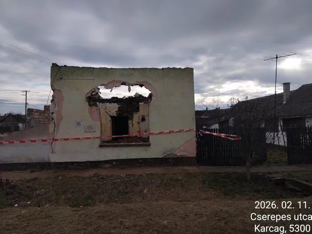 Eladó ház Karcag, 5300 Karcag, Damjanich utca 2. 100 nm