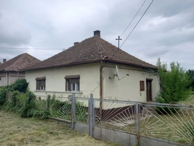 Eladó ház Polgár 70 nm