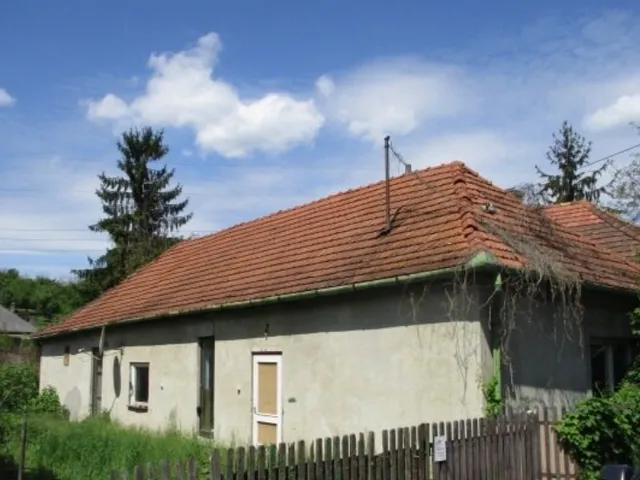 Eladó ház Ózd, 3600 Ózd, Pázmány út 54. 89 nm