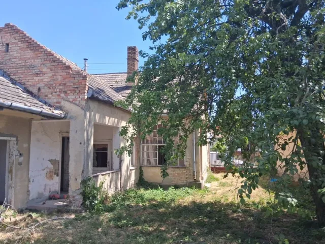 Eladó ház Lőrinci, 3021 Lőrinci, Árpád utca 216. 74 nm