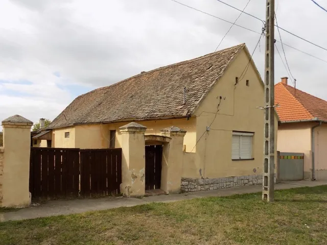 Eladó ház Beremend 124 nm