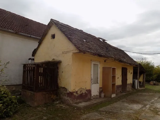 Eladó ház Beremend, 7827 Beremend, Petőfi Sándor utca 10. 124 nm