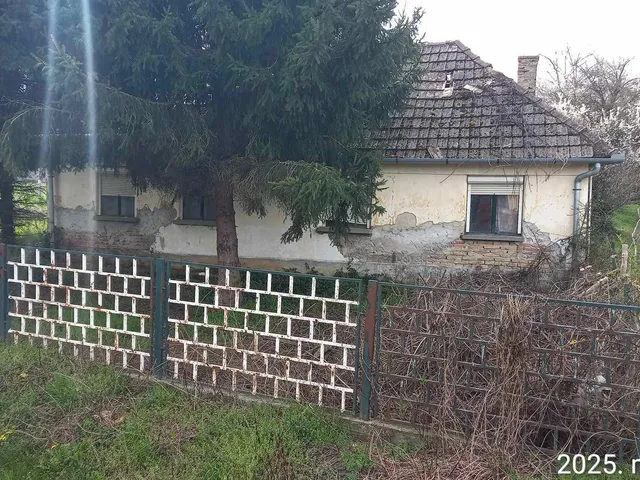 Eladó ház Kiskorpád, Petőfi Sándor utca 7. 58 nm