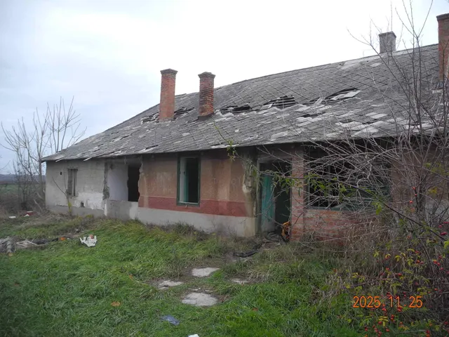 Eladó ház Tiszaföldvár 120 nm