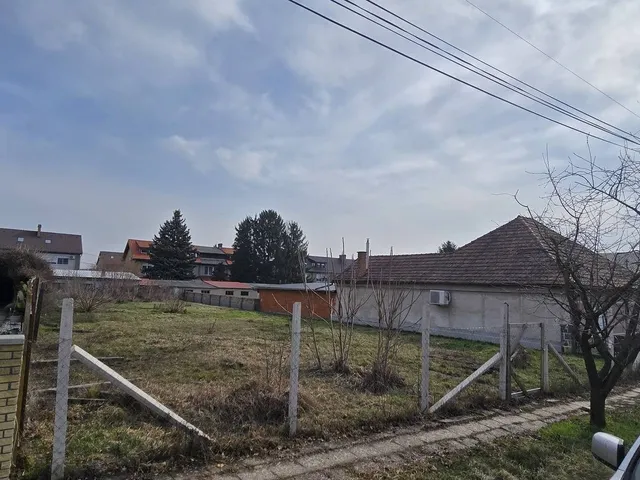Eladó telek Dombóvár, II. utca 20 835 nm
