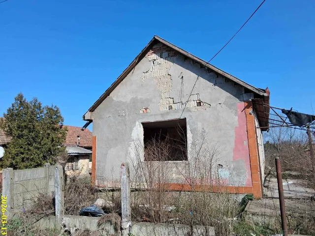 Eladó ház Hajdúhadház, Tompa Mihály utca 25 75 nm