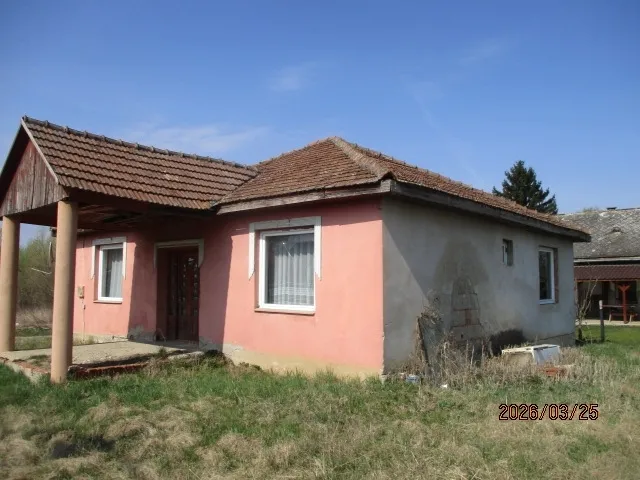 Eladó ház Karcsa, Pázsit utca 20 85 nm
