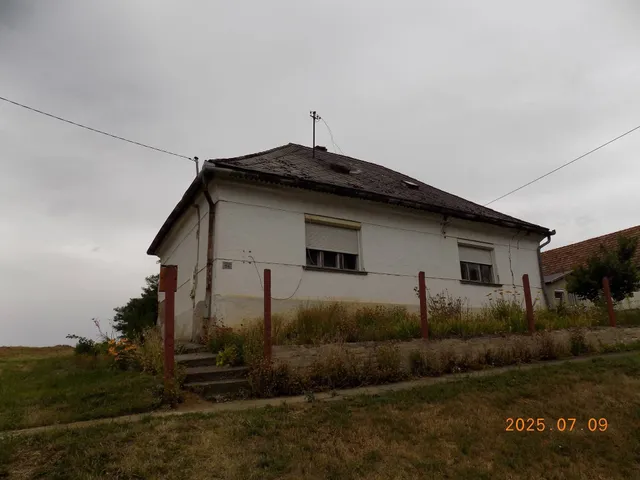 Eladó ház Kocsola 92 nm