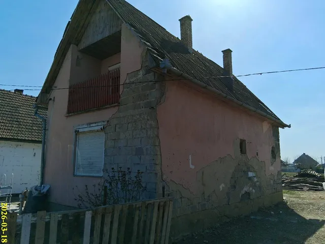 Eladó ház Csenger, Arany János utca 29 122 nm