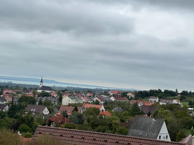 Eladó telek Balatonfüred, Balatonarács 947 nm