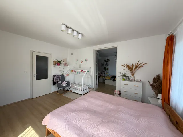Eladó lakás Zánka 144 nm