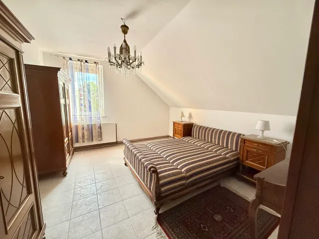 Eladó ház Balatonfőkajár 180 nm