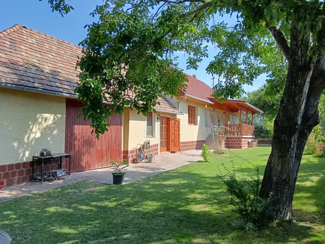 Eladó ház Tagyon 167 nm