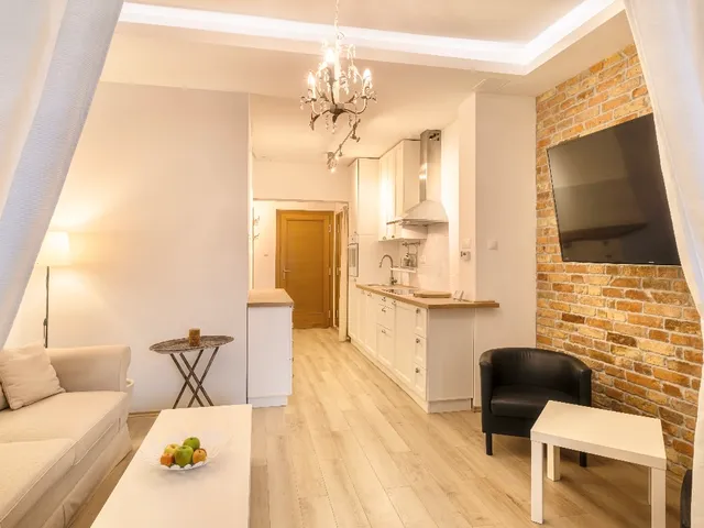 Eladó lakás Balatonfüred, Belváros 42 nm