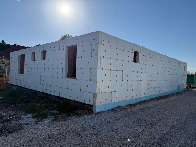 Eladó ház Balatonfőkajár 122 nm