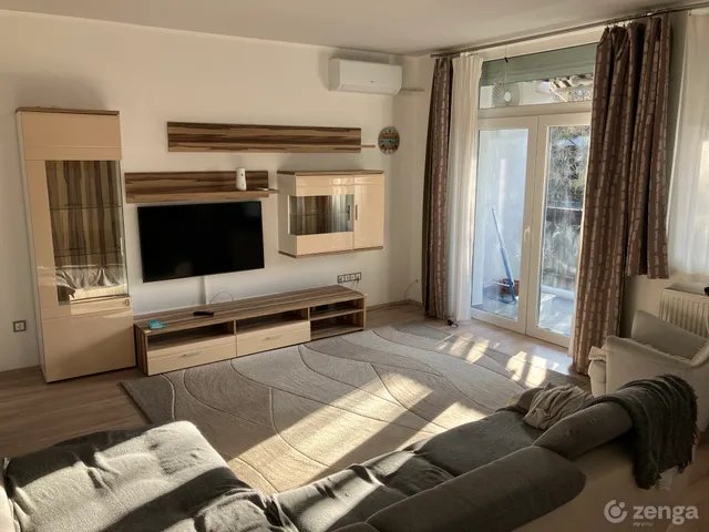 Kiadó lakás Balatonfüred, Belváros 93 nm