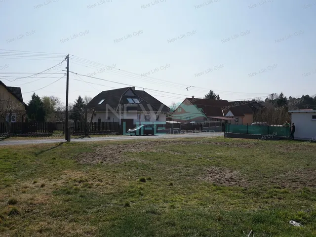 Eladó telek Győr, Győrszentiván 549 nm