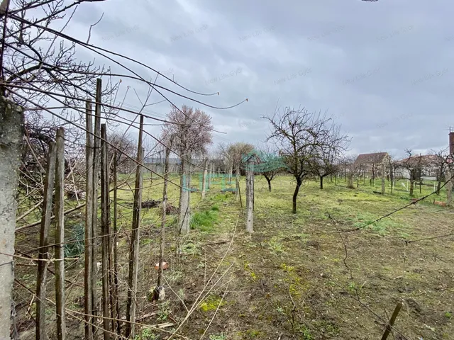 Eladó telek Győr, Kismegyer 939 nm