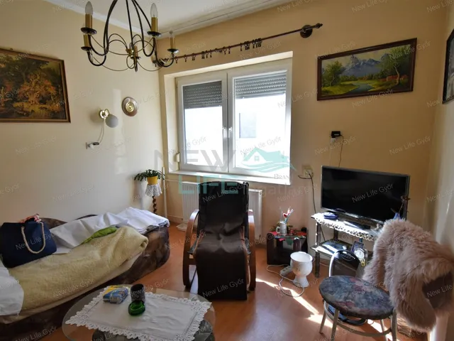 Eladó ház Győr 70 nm