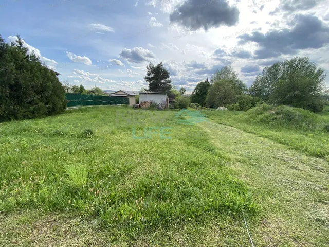 Eladó telek Győr, Kismegyer 2069 nm