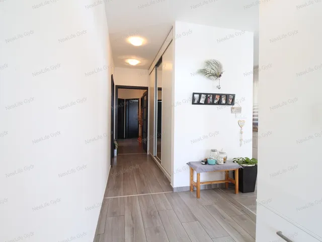 Eladó ház Győrzámoly 103 nm