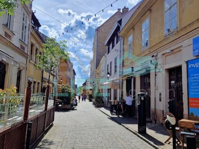 Eladó lakás Győr, Belváros 28 nm