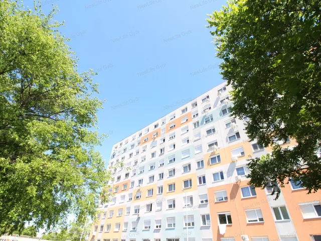 Eladó lakás Győr, Adyváros 54 nm
