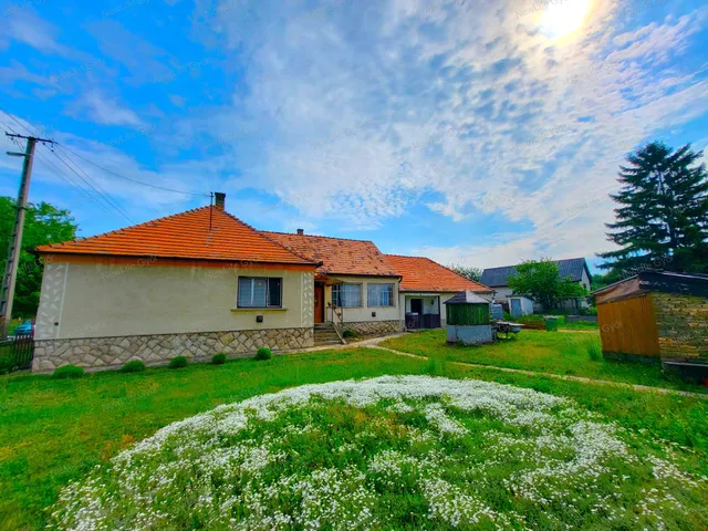 Eladó ház Győr, Ménfőcsanak 119 nm