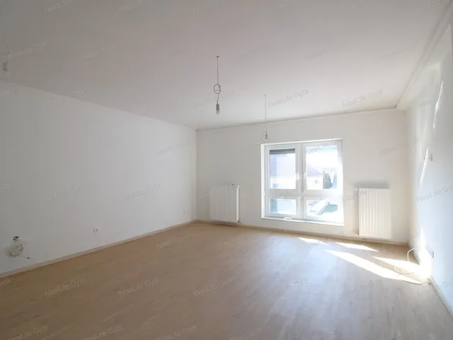 Eladó lakás Győr, Szabadhegy 90 nm