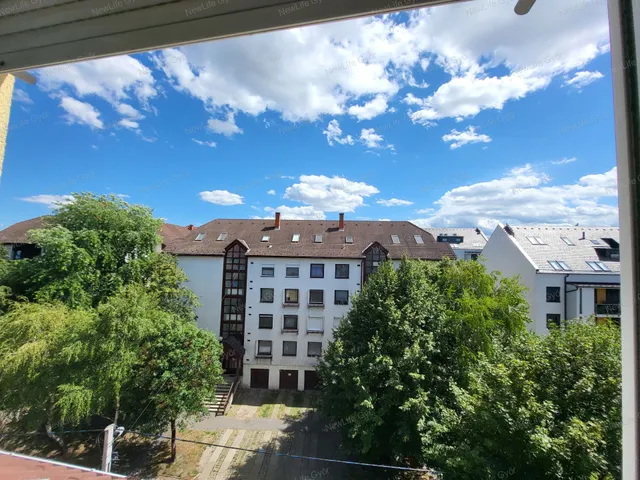 Kiadó lakás Győr, Révfalu 75 nm