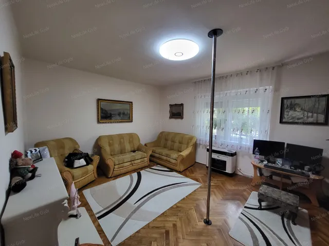 Eladó lakás Győr, Gyárváros 59 nm