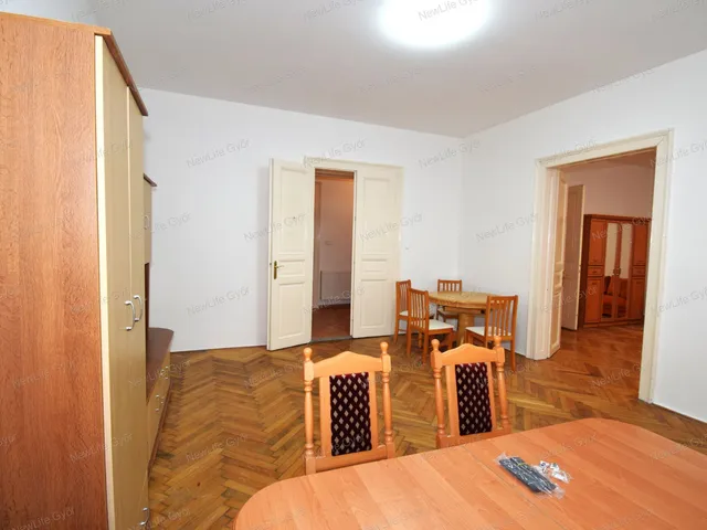 Kiadó lakás Győr, Belváros, Bajcsy-Zsilinszky 75 nm