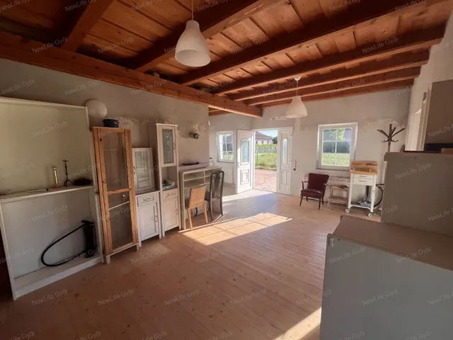 Eladó ház Ásványráró 140 nm