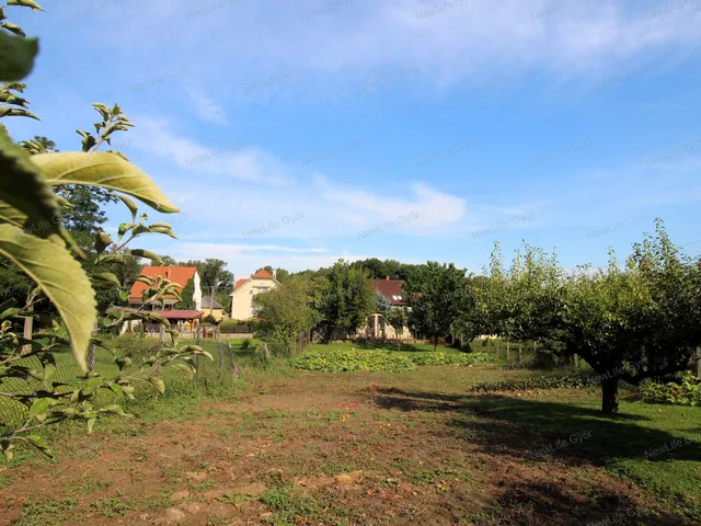 Eladó telek Lébény 1015 nm
