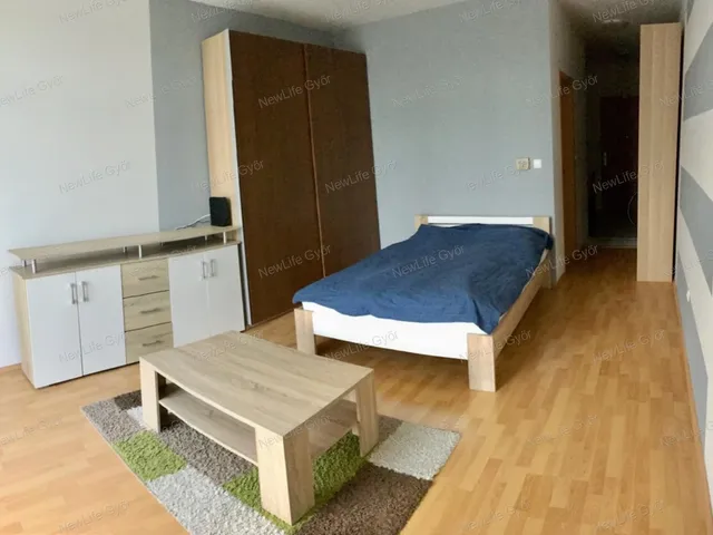 Eladó lakás Győr 36 nm