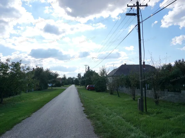 Eladó telek Mosonszentmiklós, Mosonújhely 738 nm