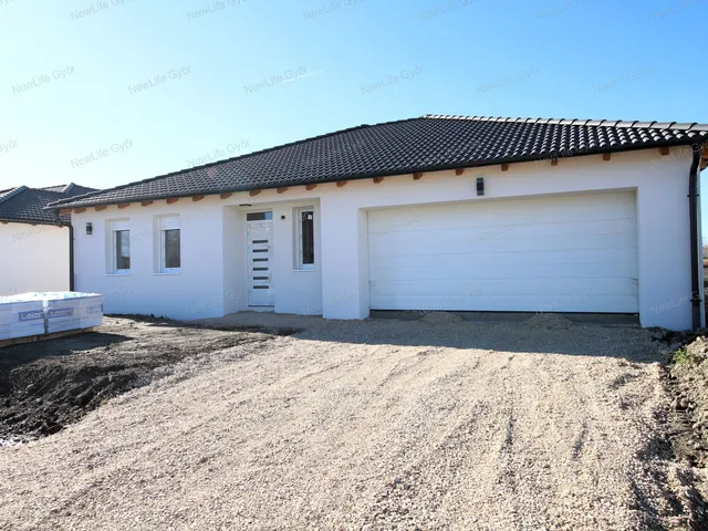 Eladó ház Győrladamér 133 nm