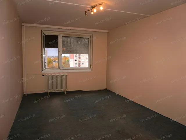 Eladó lakás Győr, Adyváros 53 nm