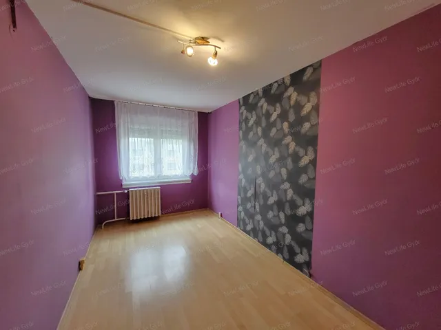 Eladó lakás Győr, Adyváros 50 nm