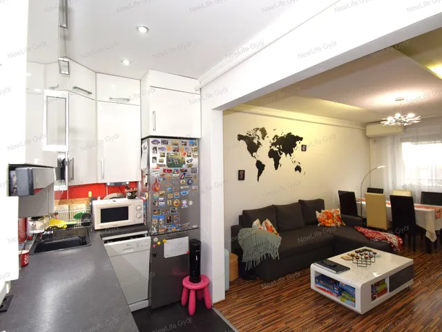 Eladó lakás Győr 68 nm