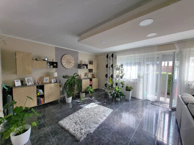 Eladó ház Győr, Bácsa 157 nm