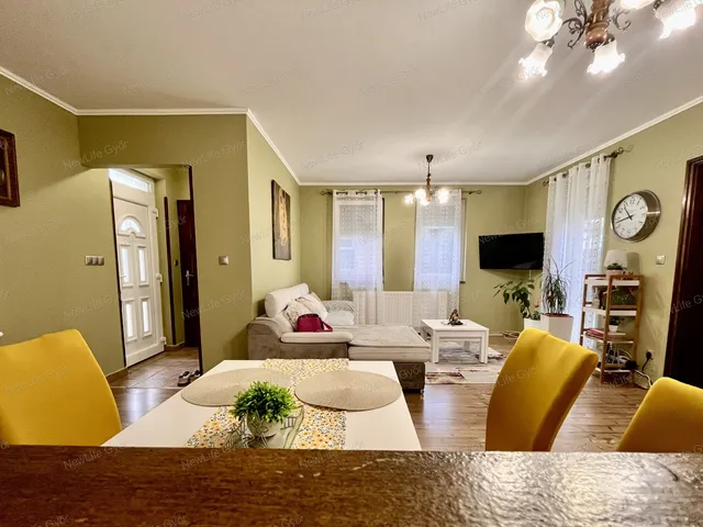 Eladó ház Győr, Győrszentiván 101 nm