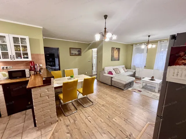 Eladó ház Győr, Győrszentiván 101 nm