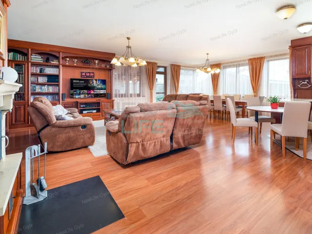 Eladó ház Győr, Ménfőcsanak 340 nm