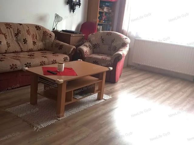 Eladó lakás Győr, Nádorváros 64 nm