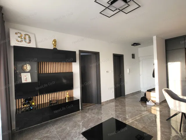 Eladó lakás Győr, Ménfőcsanak 41 nm